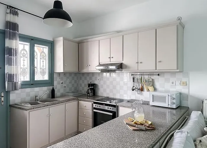 Agrampeli Home, Central, Modern, Spacious