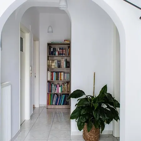 Agrampeli Home, Central, Modern, Spacious