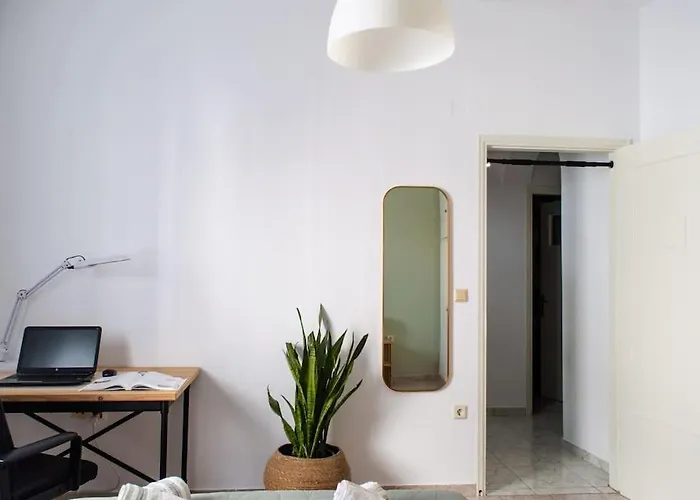 Agrampeli Home, Central, Modern, Spacious Appartement Naxos City