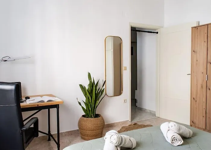 Agrampeli Home, Central, Modern, Spacious Appartement Naxos City